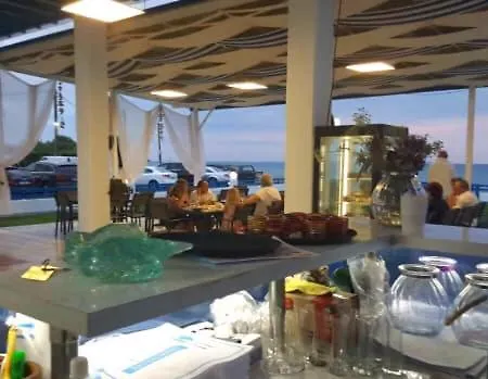 Vila Village Sea View *